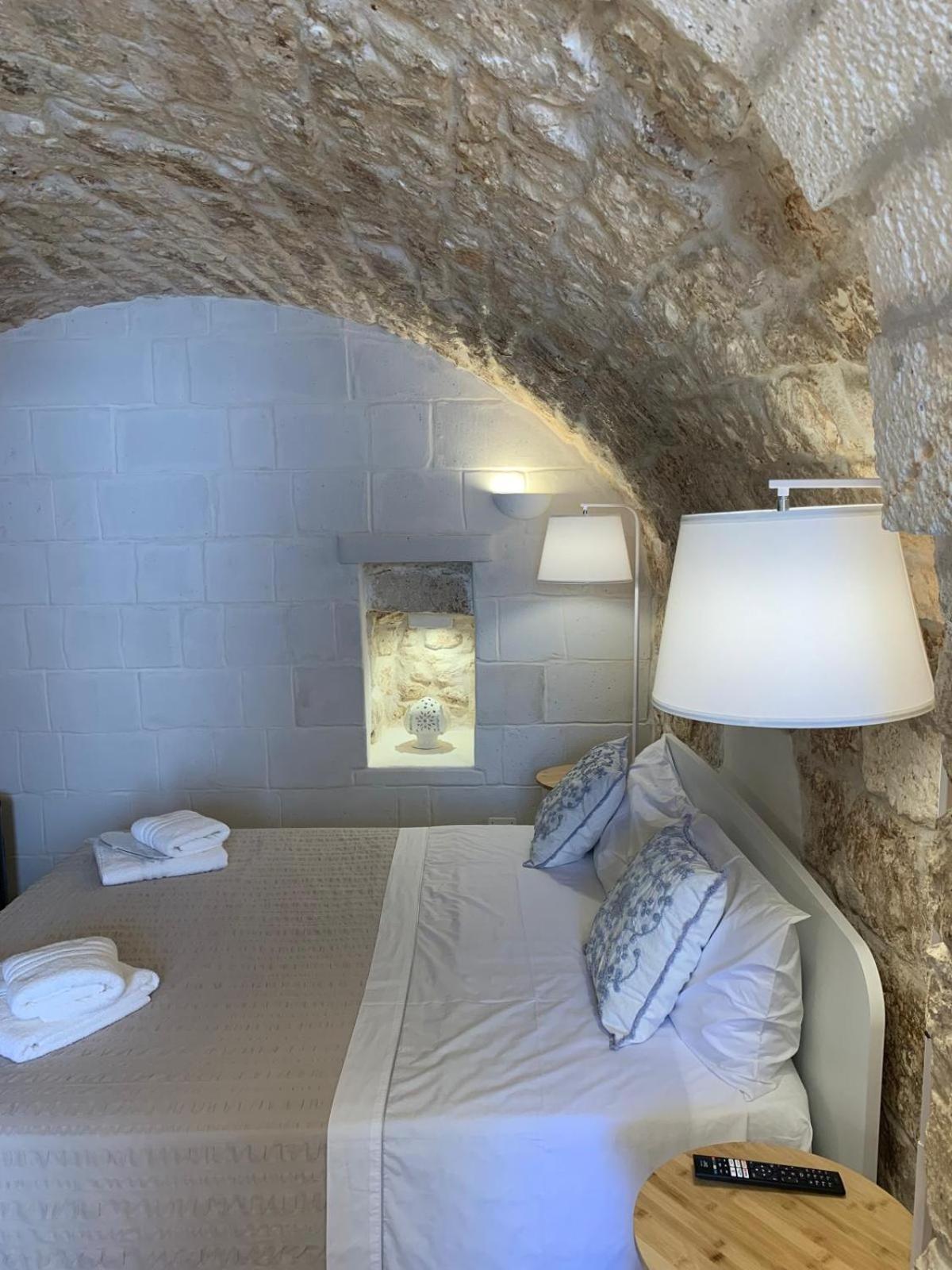 Atagio Luxury Room 奥斯图尼 外观 照片